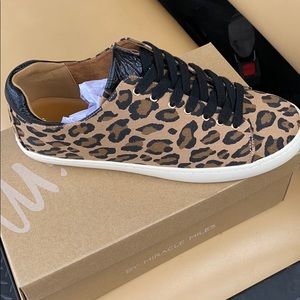 Leopard print kicks!